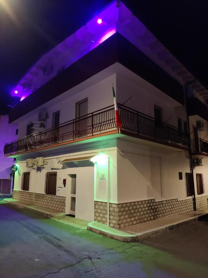 Вилла Casa Planet Montalbano Ionico Экстерьер фото